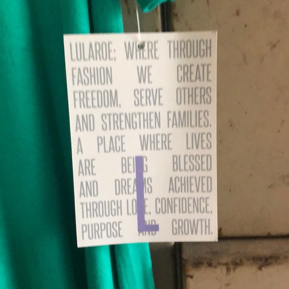 LuLaRoe Perfect T size L - Picture 3 of 3